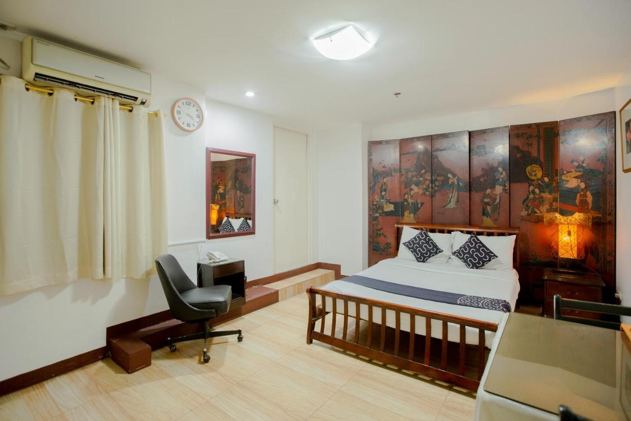 Newgrange Condotel Quezon City Buitenkant foto